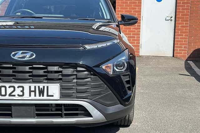 Hyundai BAYON 1.0 T-GDi 48Volt MHEV SE Connect 5dr DCT Black