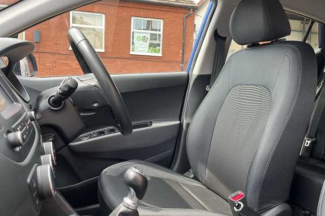 Hyundai i10 1.0 Play 5dr