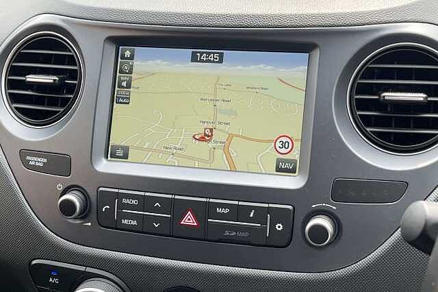 Hyundai i10 1.0 Play 5dr