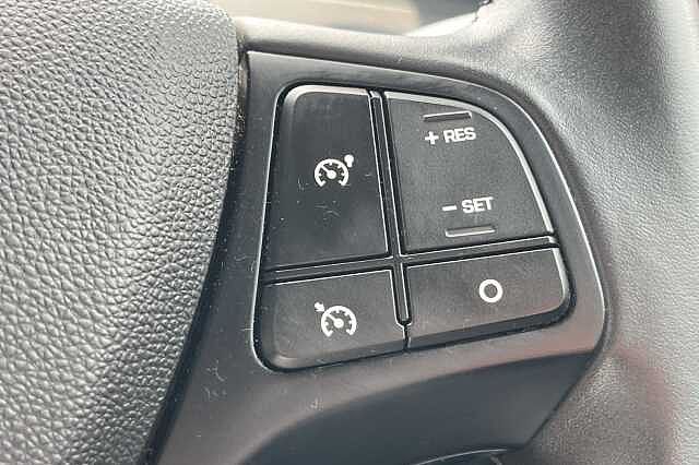 Hyundai i10 1.0 Play 5dr