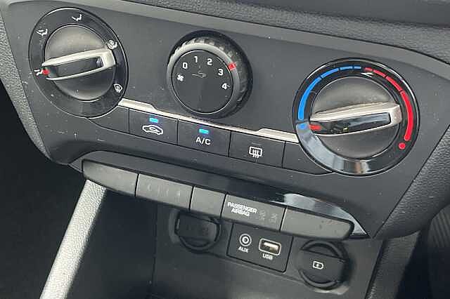 Hyundai I20 1.2 MPi Play 5dr Blue