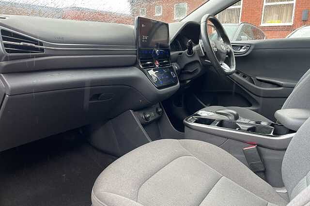 Hyundai IONIQ Premium 38kWh 5dr Auto