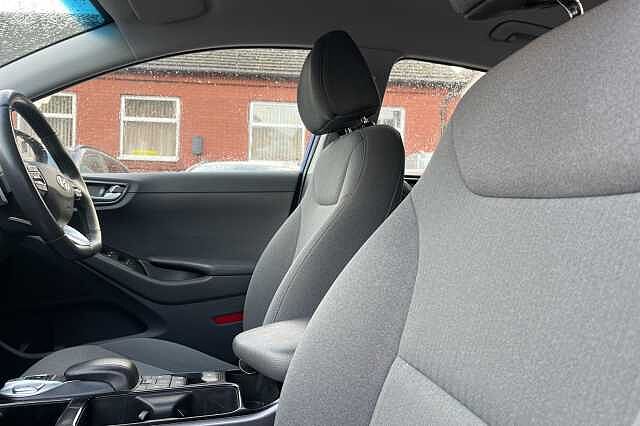 Hyundai IONIQ Premium 38kWh 5dr Auto