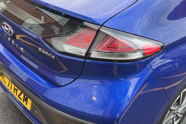 Hyundai IONIQ Premium 38kWh 5dr Auto