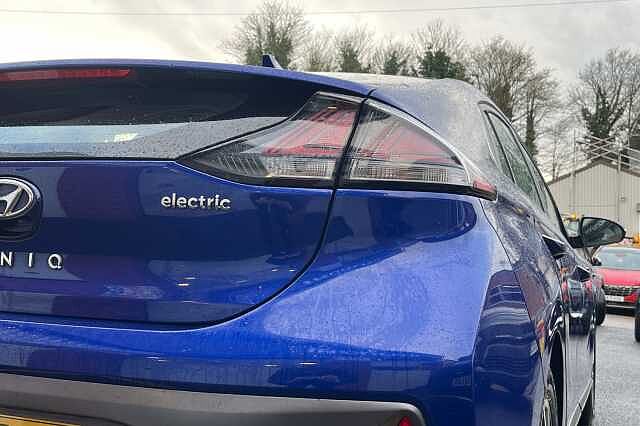 Hyundai IONIQ Premium 38kWh 5dr Auto