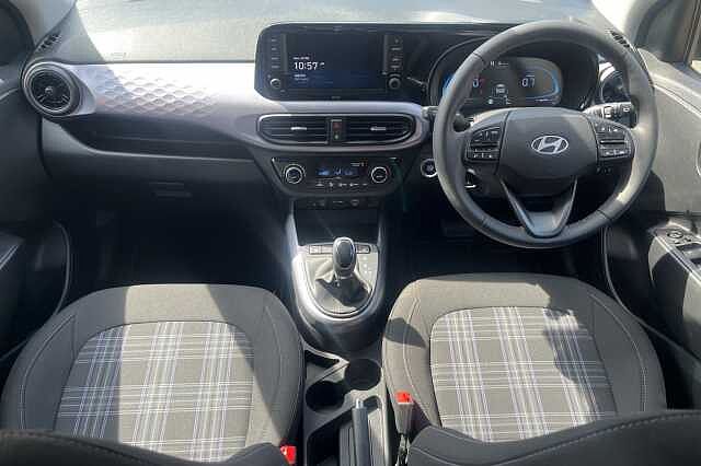 Hyundai I10 1.2 Premium 5dr Auto [Nav] Black