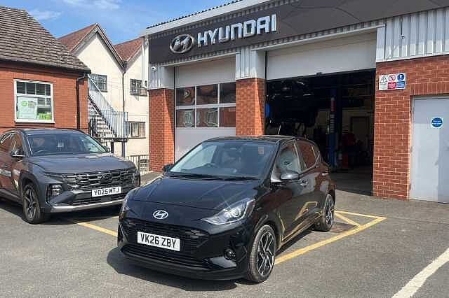 Hyundai I10 1.2 Premium 5dr Auto [Nav] Black