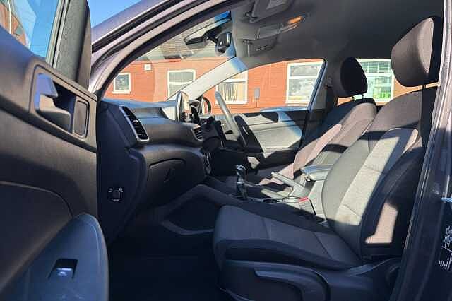 Hyundai TUCSON 1.6 GDi SE Nav 5dr 2WD