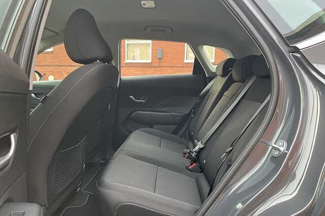Hyundai KONA 65 kWh (218ps) Advance Grey