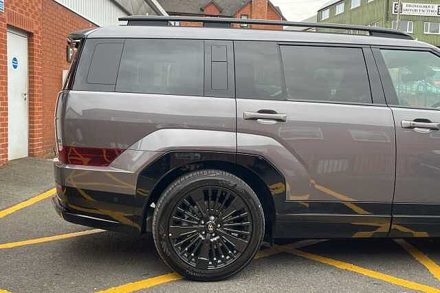 Hyundai SANTA FE 1.6 T-GDi Hybrid Calligraphy 5dr 4WD Auto Grey