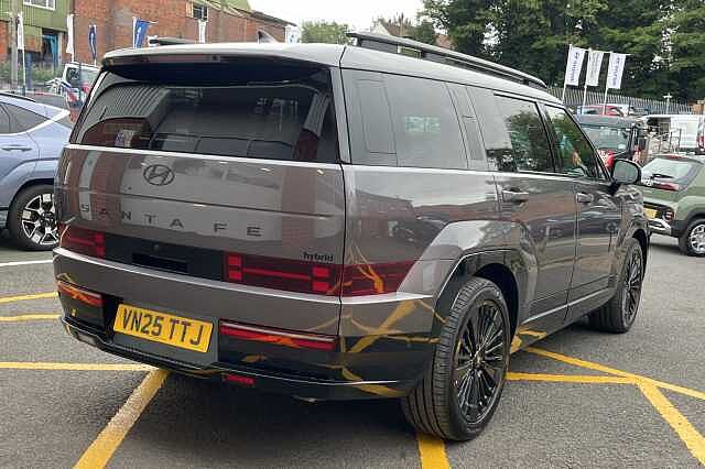 Hyundai SANTA FE 1.6 T-GDi Hybrid Calligraphy 5dr 4WD Auto Grey