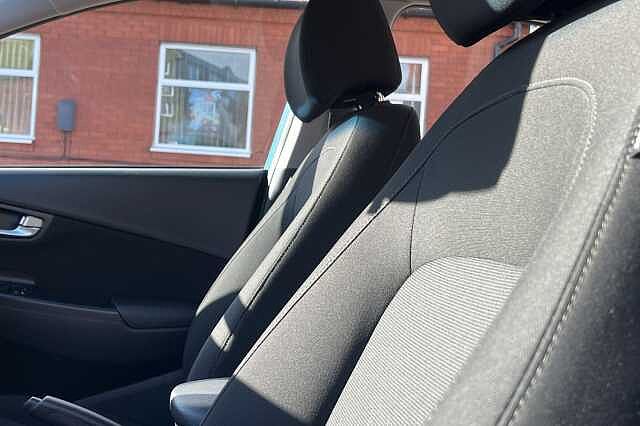 Hyundai KONA 1.0 T-GDi 48Volt MHEV SE Connect 5dr Blue