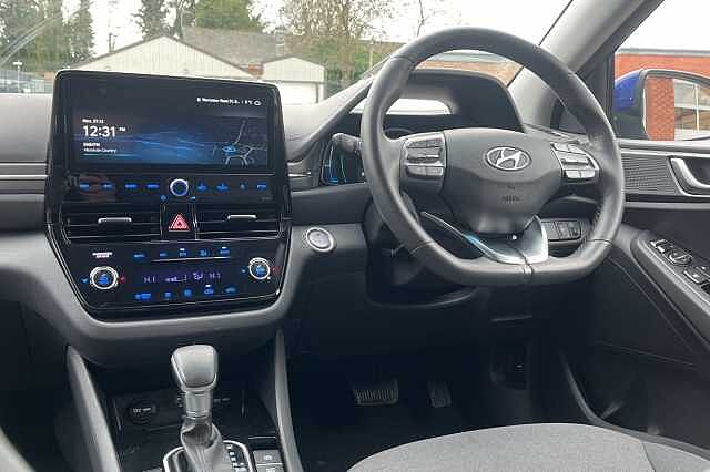 Hyundai IONIQ 1.6 GDi Hybrid Premium 5dr DCT