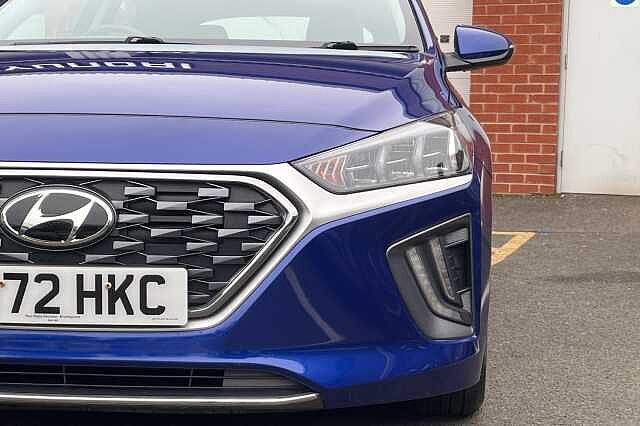 Hyundai IONIQ 1.6 GDi Hybrid Premium 5dr DCT