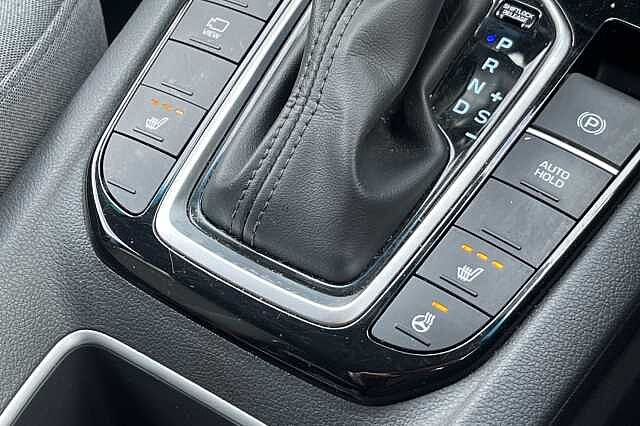 Hyundai IONIQ 1.6 GDi Hybrid Premium 5dr DCT
