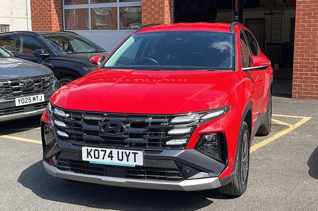 Hyundai TUCSON 1.6T Plug-in Hybrid Advance 5dr Auto Red