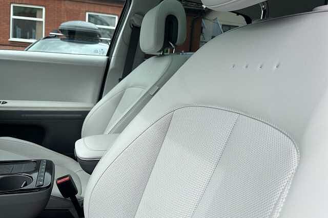 Hyundai IONIQ 5 Ultimate 84 kWh 5dr AWD Auto Black