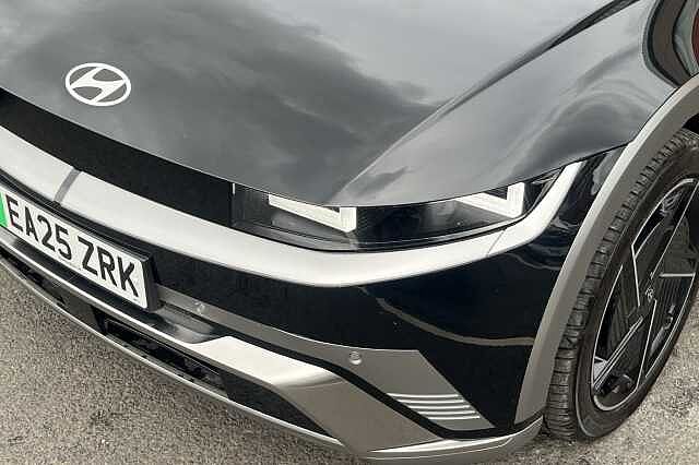 Hyundai IONIQ 5 Ultimate 84 kWh 5dr AWD Auto Black