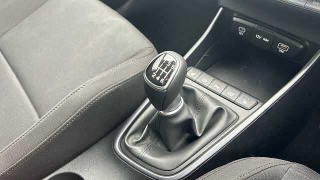 Hyundai I20 1.0T GDi Premium 5dr Petrol Hatchback Meta Blue - Pearl