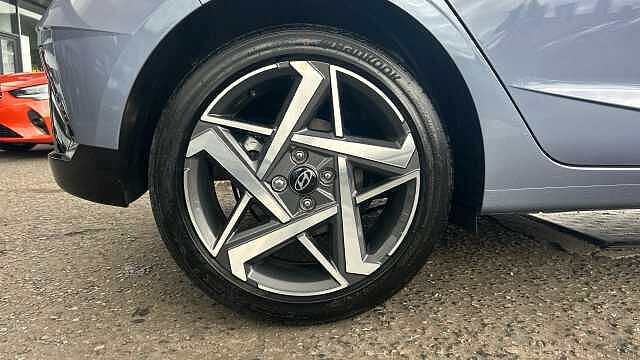 Hyundai I20 1.0T GDi Premium 5dr Petrol Hatchback Meta Blue - Pearl