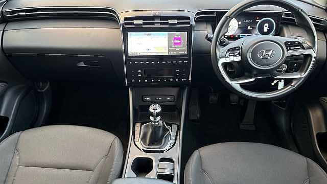 Hyundai TUCSON 1.6 TGDi SE Connect 5dr 2WD Petrol Estate Red