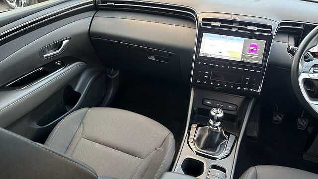 Hyundai TUCSON 1.6 TGDi SE Connect 5dr 2WD Petrol Estate Red