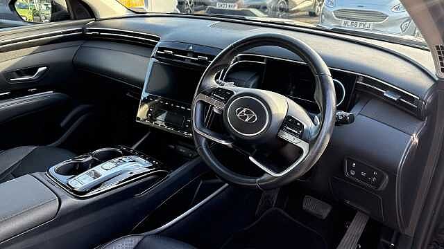 Hyundai TUCSON 1.6 TGDi Hybrid 230 Ultimate 5dr 2WD Auto Hybrid Estate Black