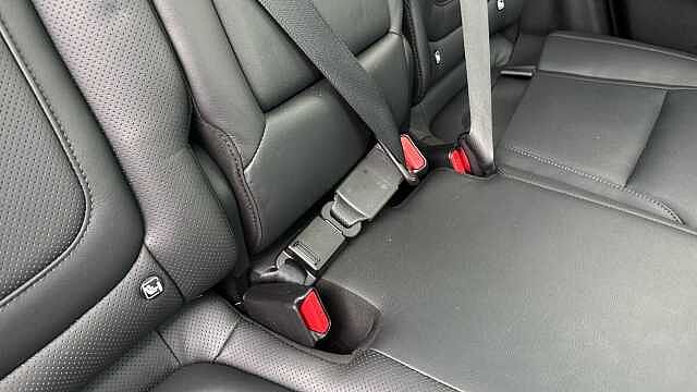 Hyundai TUCSON 1.6 TGDi 48V MHD 180 Ultimate 5dr 4WD DCT Petrol Estate Red