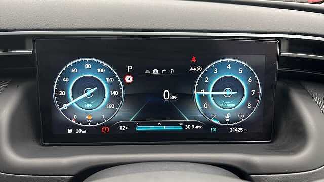 Hyundai TUCSON 1.6 TGDi 48V MHD 180 Ultimate 5dr 4WD DCT Petrol Estate Red