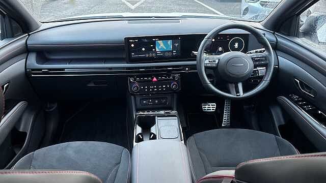 Hyundai TUCSON 1.6T Plug-in Hybrid N Line 5dr Auto Estate Special Solid - Atlas White