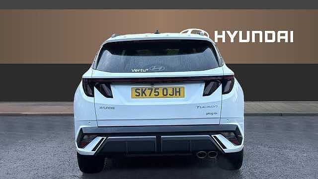Hyundai TUCSON 1.6T Plug-in Hybrid N Line 5dr Auto Estate Special Solid - Atlas White