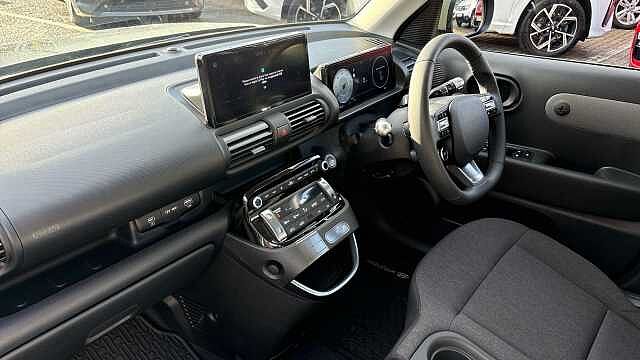 Hyundai INSTER 85kW 01 49kWh 5dr Auto Electric Hatchback