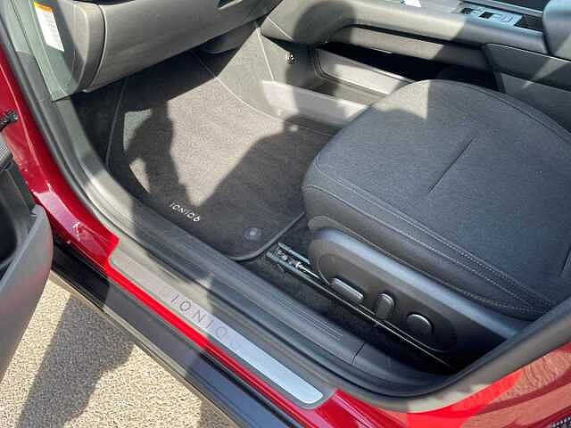 Hyundai IONIQ 6 168kW Premium 77kWh 4dr Auto Red