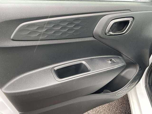 Hyundai I10 1.2 [79] Premium 5dr Auto [Nav] Special solid paint - Atlas white