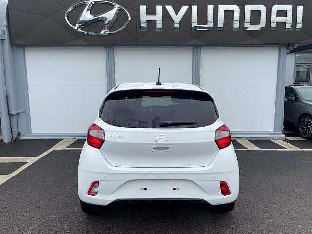 Hyundai I10 1.2 [79] Premium 5dr Auto [Nav] Special solid paint - Atlas white
