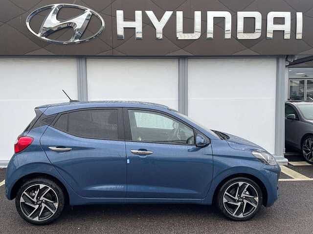Hyundai I10 1.2 [79] Premium 5dr Auto [Nav] Pearl - Vibrant blue