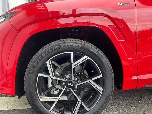 Hyundai TUCSON 1.6T Plug-in Hybrid N Line 5dr 4WD Auto Red