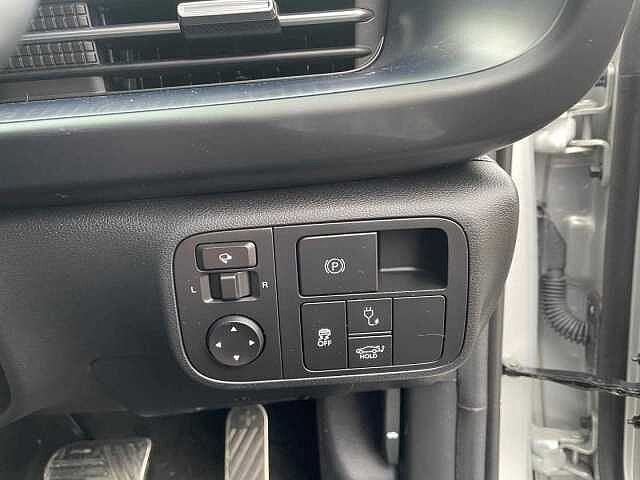 Hyundai IONIQ 6 168kW Premium 77kWh 4dr Auto Gold