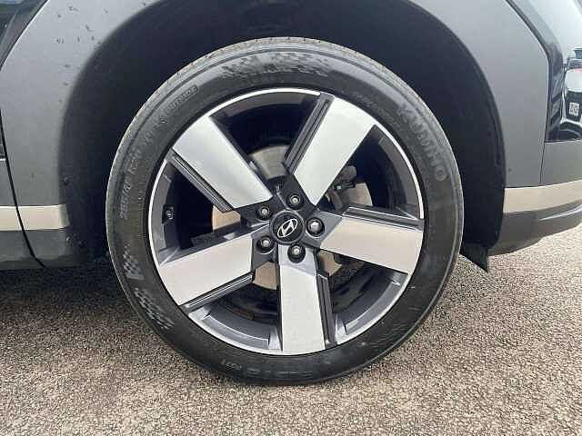 Hyundai SANTA FE 1.6 TGDi Hybrid Premium 5dr Auto Black