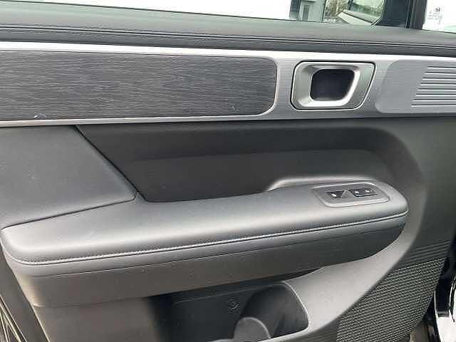 Hyundai SANTA FE 1.6 TGDi Hybrid Premium 5dr Auto Black