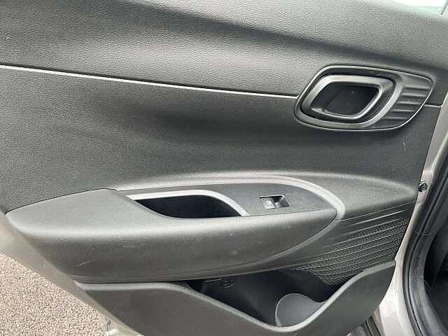 Hyundai BAYON 1.0 TGDi 48V MHEV SE Connect 5dr