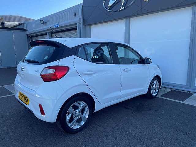 Hyundai I10 1.0 MPi SE Connect 5dr Auto White
