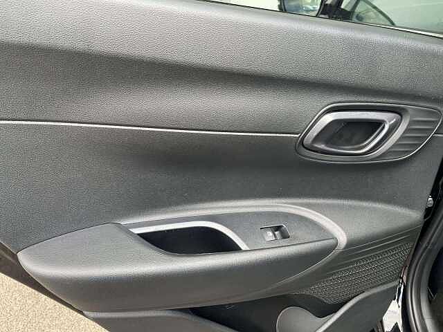 Hyundai I20 1.0T GDi 90 Tech Line 5dr DCT Black