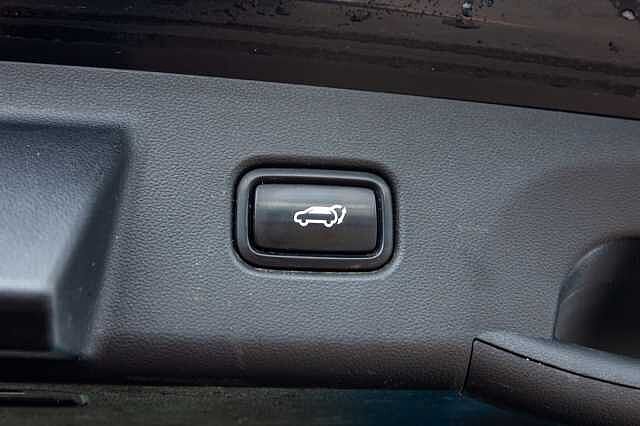Hyundai TUCSON HYBRID 1.6 T-GDi (150ps) N Line S Phantom Black