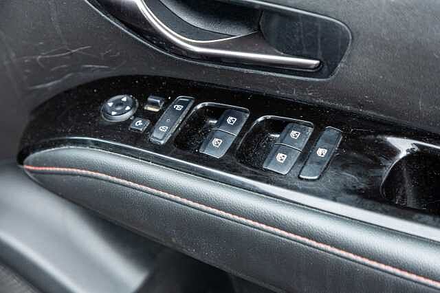 Hyundai TUCSON HYBRID 1.6 T-GDi (150ps) N Line S Phantom Black