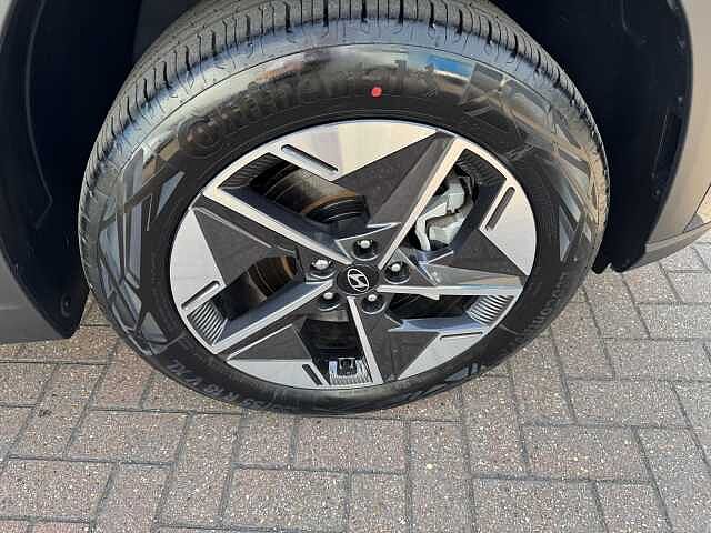 Hyundai TUCSON 1.6T 48V MHD Premium 5dr DCT SAILING BLUE