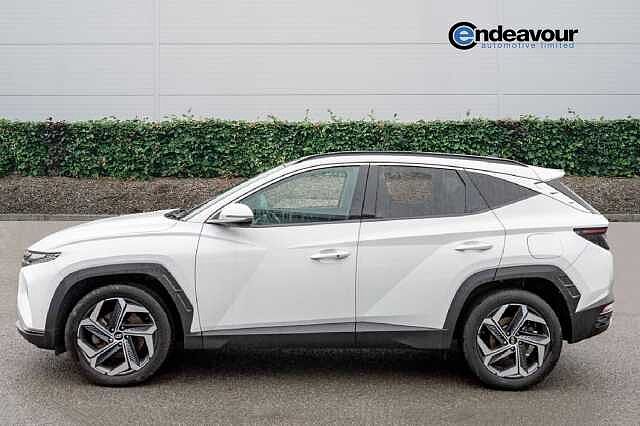 Hyundai TUCSON 1.6 TGDi Hybrid 230 Ultimate 5dr 2WD Auto Polar White