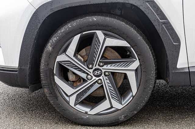 Hyundai TUCSON 1.6 TGDi Hybrid 230 Ultimate 5dr 2WD Auto Polar White