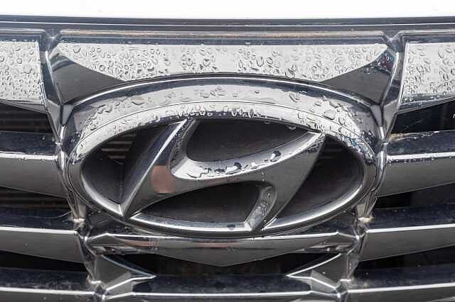 Hyundai TUCSON 1.6 TGDi Hybrid 230 Ultimate 5dr 2WD Auto Polar White