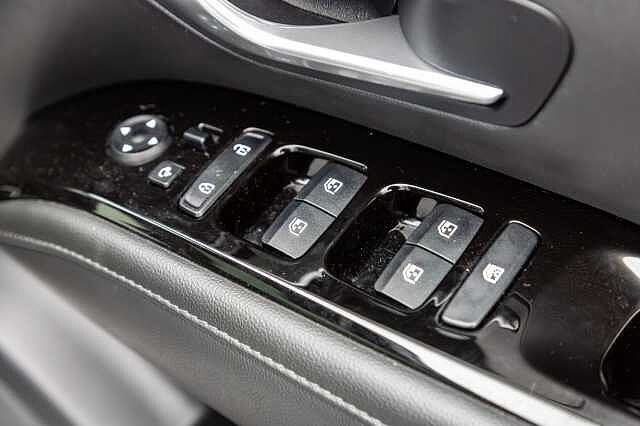 Hyundai TUCSON 1.6 TGDi Hybrid 230 Ultimate 5dr 2WD Auto Polar White